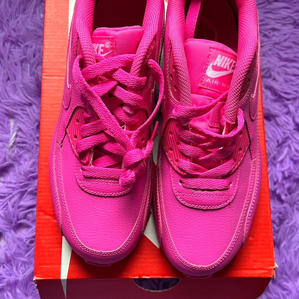 Nike Women's Hot Pink Air Max Sneakers